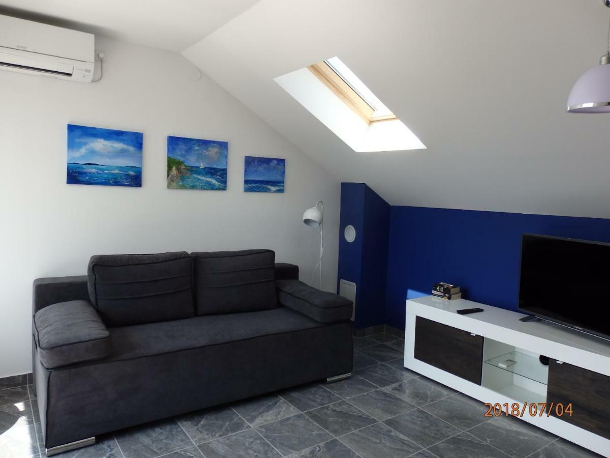 Apartman M&M Milna  Εξωτερικό φωτογραφία