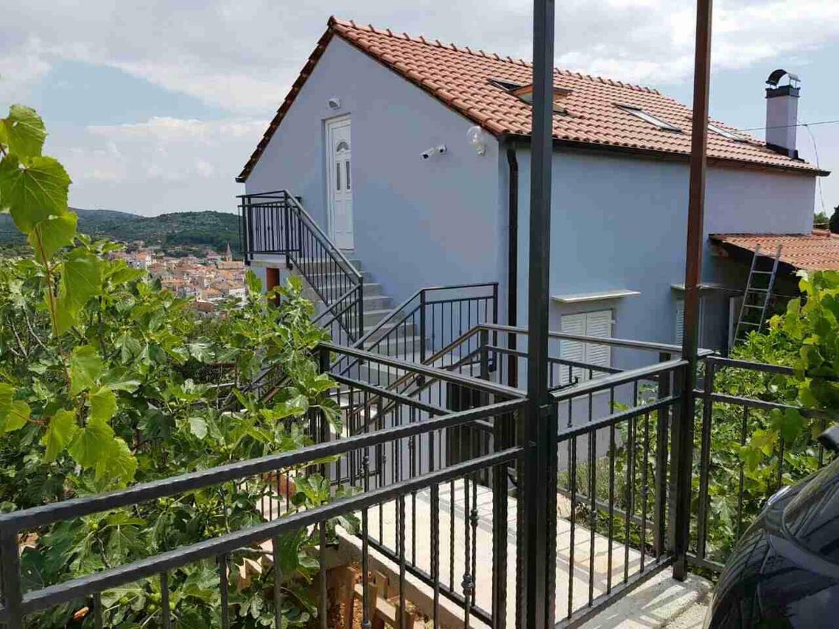 Apartman M&M Milna  Εξωτερικό φωτογραφία